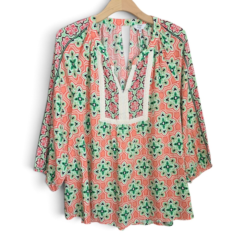 Crown & Ivy Top Curvy Womens 1X Pink Green Geometric Tile Split Neck Peasant